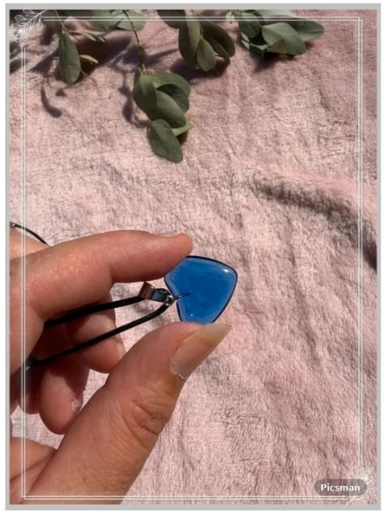 Zwarte koordketting met marineblauw hart – photo 3